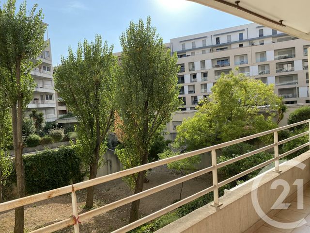 Appartement T3 à louer - 3 pièces - 56.41 m2 - AIX EN PROVENCE - 13 - PROVENCE-ALPES-COTE-D-AZUR - Century 21 Les Allées