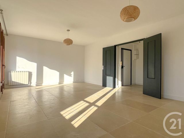 Appartement F3 à vendre - 4 pièces - 83.47 m2 - AIX EN PROVENCE - 13 - PROVENCE-ALPES-COTE-D-AZUR - Century 21 Les Allées