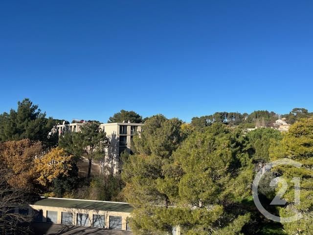 Appartement T3 à vendre - 3 pièces - 67.43 m2 - AIX EN PROVENCE - 13 - PROVENCE-ALPES-COTE-D-AZUR - Century 21 Les Allées